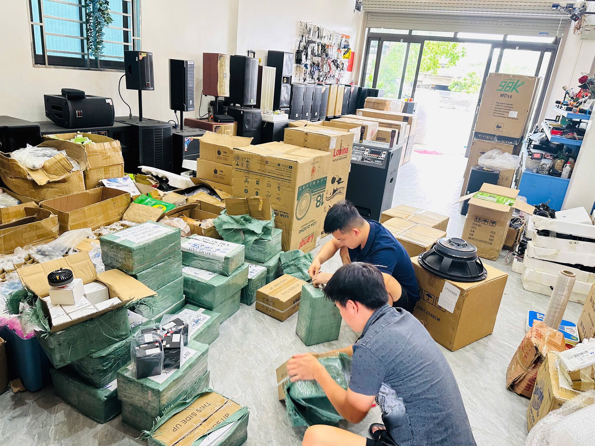 Cam kết hàng mới 100%, Chính hãng