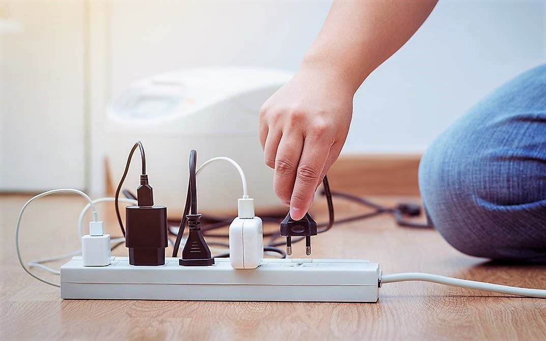 Ảnh hưởng của nguồn điện đến thiết bị âm thanh? Cách sử dụng nguồn điện để âm thanh hay