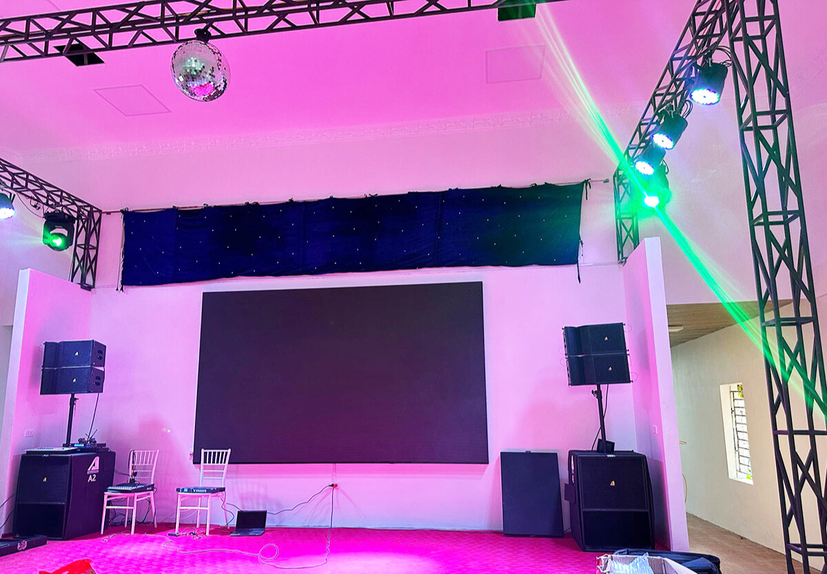 Lắp đặt hệ thống âm thanh, ánh sáng hơn 108tr cho anh Lực tại Phú Thọ (Line Array Active Actpro A2 Suit, VX10, Par54, LS500,…)